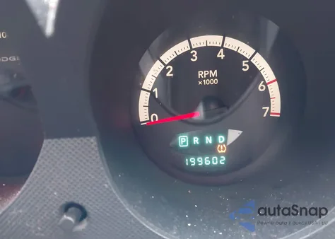 2011 Dodge Nitro Heat z USA, uszkodzony, nr VIN 1D4PT4GK6BW589112